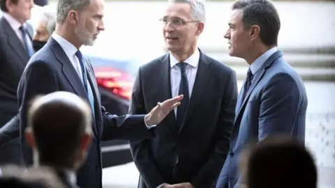 Felipe VI, Stoltenberg y Pedro S&aacute;nchez