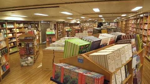 Librer&iacute;a Logos Hope