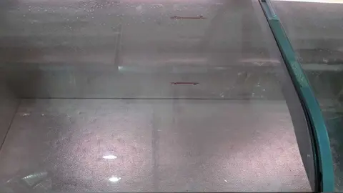 Congelador vac&iacute;o