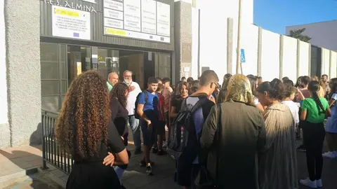 Recepci&oacute;n alumnos de 2&ordm; de ESO en el 'Almina'