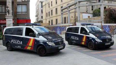 Polic&iacute;a Nacional Gran V&iacute;a