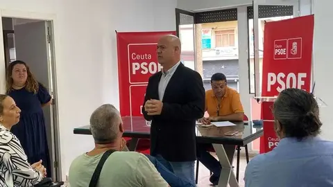 Juan Guti&eacute;rrez presenta su precandidatura para el proceso de primarias