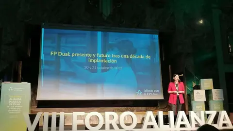 Yolanda Rodr&iacute;guez, directora provincia el MEFP, en el Foro de la alianza para la FP Dual