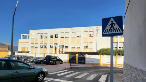 CEIP 'Valle Incl&aacute;n', paso de peatones