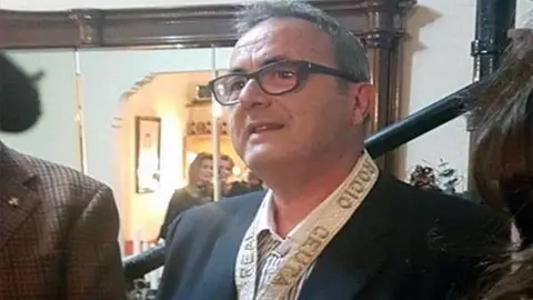 Tete pregonero