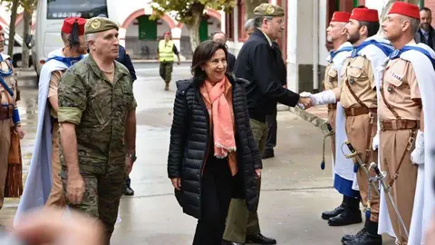 Margarita Robles en Regulares 54 Detr&aacute;s, el JEME