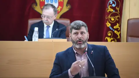 Mohamed Mustafa, pleno presupuestos