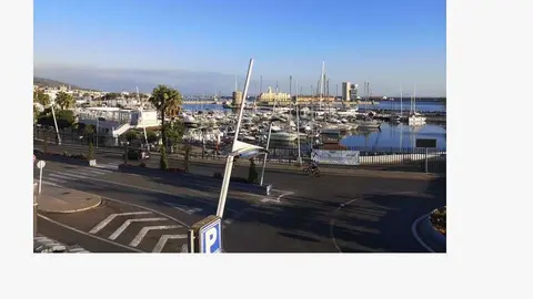 puerto deportivo cuadrada