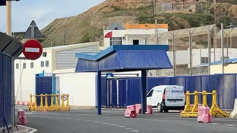 pasos de mercanc&iacute;as a trav&eacute;s de las aduanas de Ceuta y Melilla 4