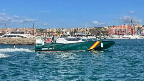 R&iacute;o Flumen, patrullera Guardia Civil