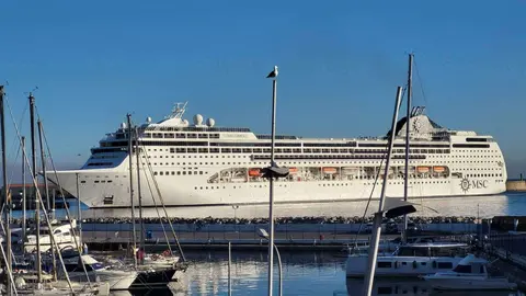 Crucero 'MSC L&iacute;rica' (C .A.)