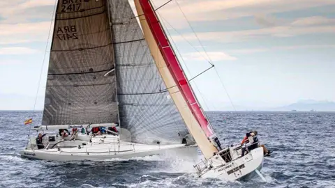 velero regata vela