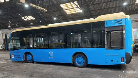 Autob&uacute;s