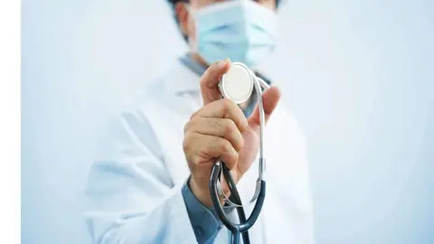 m&eacute;dico cuadrada