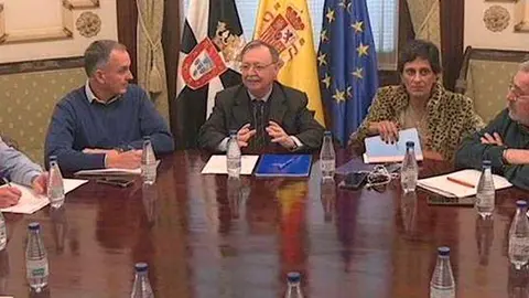 Reuni&oacute;n de la Mesa de Di&aacute;logo Social celebrada el pasado 15 de febrero (C.A./ARCHIVO)