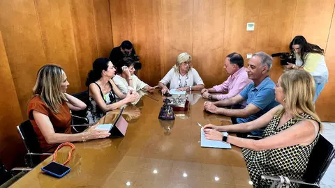  Los candidatos del PP se reun&iacute;an este mi&eacute;rcoles con el Ilustre Colegio de Abogados de Ceuta / Daniel Hern&aacute;ndez 