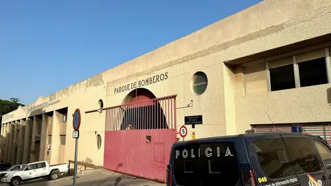 Fachada Parque de Bomberos