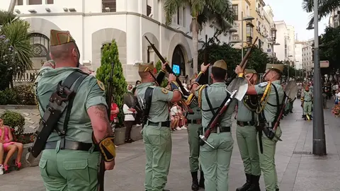 Exhibici&oacute;n de los Gastadores y de la banda de guerra de la Legi&oacute;n