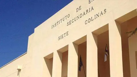 Fachada IES Siete Colinas (Archivo)