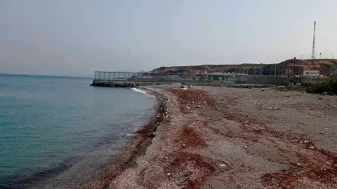 Playa de El Tarajal (C.A./ARCHIVO)