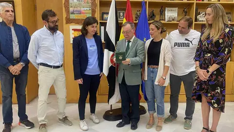 Un momento de la recepci&oacute;n en el Palacio de la Asamblea (CEDIDA) P&Eacute;REZ TOLEDANO