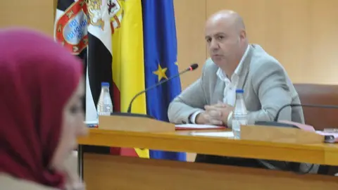  Guti&eacute;rrez defendiendo su propuesta. 