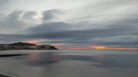 Amanecer en la bah&iacute;a sur (C.A.)