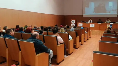 El curso se ha inaugurado en el sal&oacute;n de actos del Campus Universitario (C.A.)
