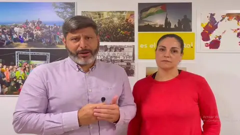 Los diputados Mohamed Mustafa y Julia Ferreras