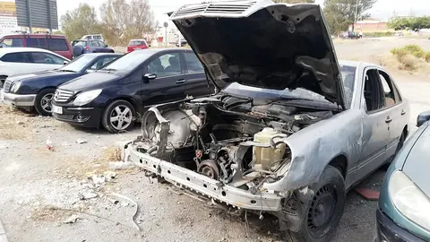  coche abandonado 