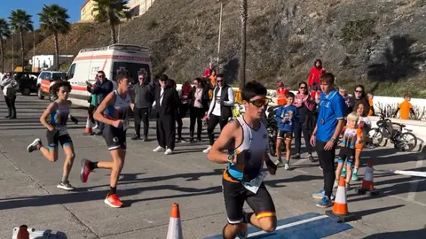 Tridingo Team cierra la temporada con un duatl&oacute;n de menores