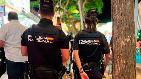 Polic&iacute;a nacional recursos