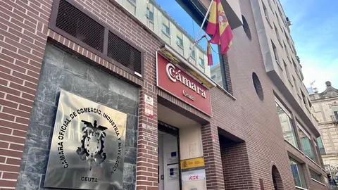 C&aacute;mara de Comercio / M.Zapico