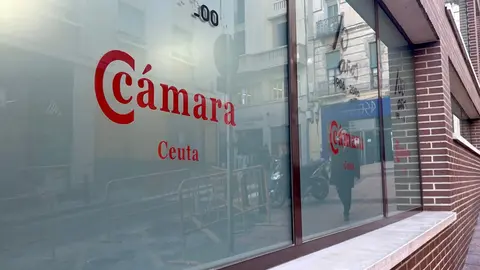 C&aacute;mara de Comercio / M.Zapico