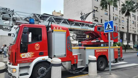Bomberos
Ca&iacute;da de cascotes en Gran V&iacute;a