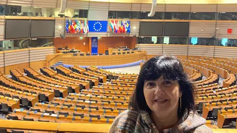 Elisabeth Mu&ntilde;oz Bruselas, Secretaria general