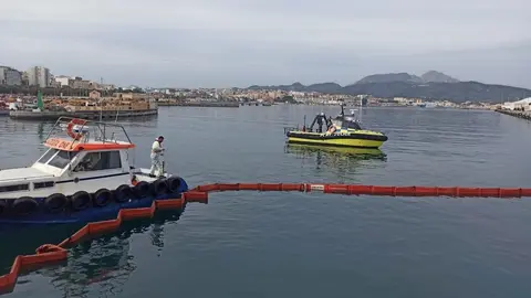 simulacro de vertidos contaminantes