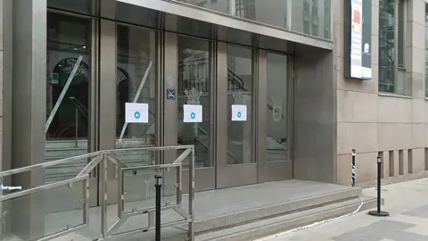 Puerta del ayuntamiento