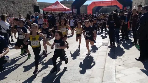 Salida de los participantes en la prueba infantil (C.A.)