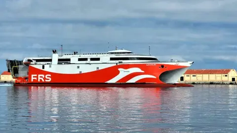 El ferri de FRS &laquo;Levante Jet&raquo; (C.A./ARCHIVO)