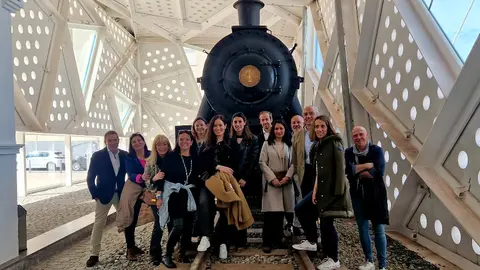  Visita a la Estaci&oacute;n de Ferrocarril del grupo de Decision Makers / Laura Ortiz 