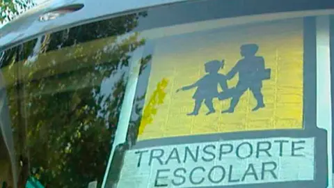 TRANSPORTE ESCOLAR