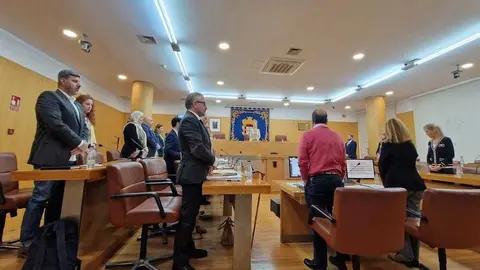  Minuto de silencio en la Asamblea por el cabo Billye Germ&aacute;n Palacios Aguilar. 