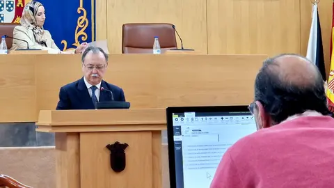  El presidente de la Ciudad durante su intervenci&oacute;n en el Debate del Estado de la Ciudad este viernes / Laura Ortiz 