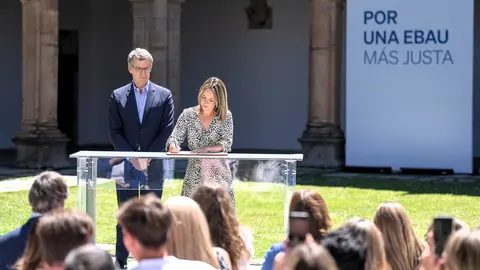 Orozco, durante la firma
