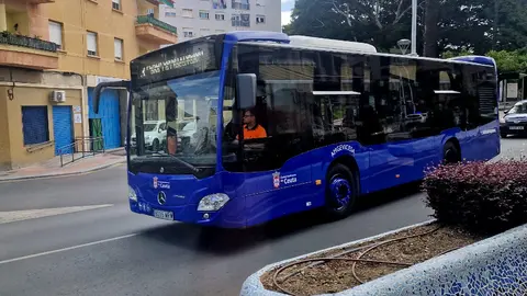  Los autobuses prestar&aacute;n servicio de Feria de 23.00 a 06.00 / Laura Ortiz 