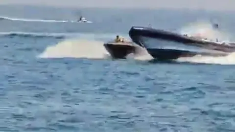 La Guardia Civil intercept&oacute; una lancha con inmigrantes en aguas de Melilla