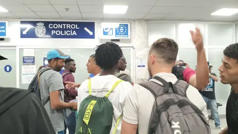 Salida de migrantes del CETI
