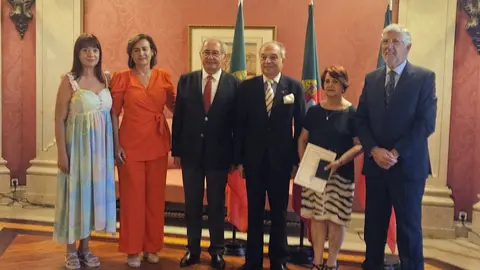 R&iacute;os Claro recibe la Medalla al M&eacute;rito de las Comunidades Portuguesas