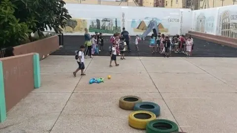  Recreo en uno de los centros educativos de la ciudad/ Archivo 